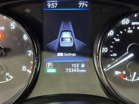 Used 2020 Nissan Rogue SV AWD/4WD image 3