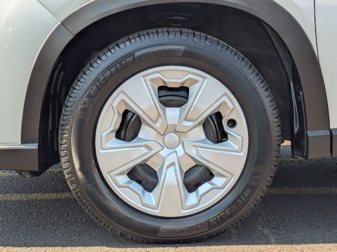 Used 2022 Subaru Forester Limited AWD/4WD image 34