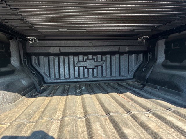 Used 2026 Chevrolet Colorado ZR2 w/ Technology Package AWD/4WD image 17