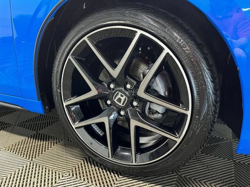 Used 2022 Honda Civic Sport Touring image 3