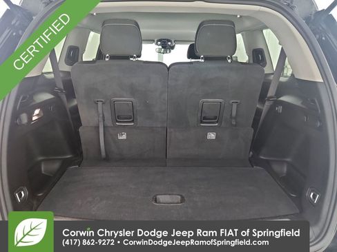 Used 2023 Jeep Grand Cherokee L Laredo AWD/4WD image 22