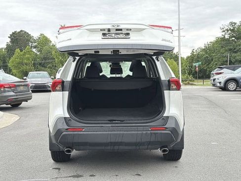 Used 2021 Toyota RAV4 XLE Premium AWD/4WD image 14