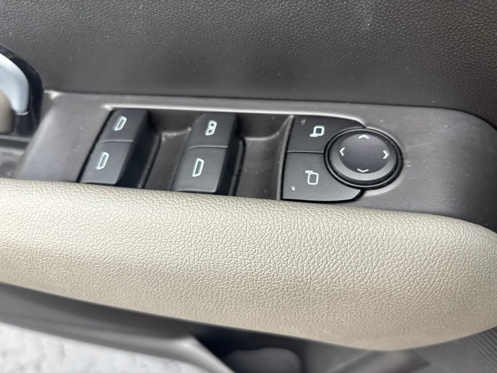 Used 2025 Chevrolet Colorado ZR2 AWD/4WD image 16