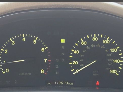 Used 1996 Lexus LS 400 RWD image 3