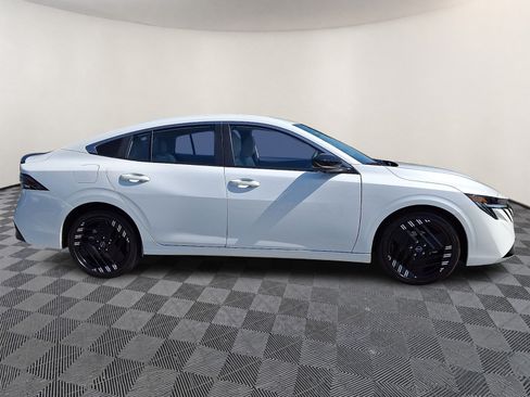 Used 2026 Nissan Sentra SL w/ Floor Mat Package FWD image 7