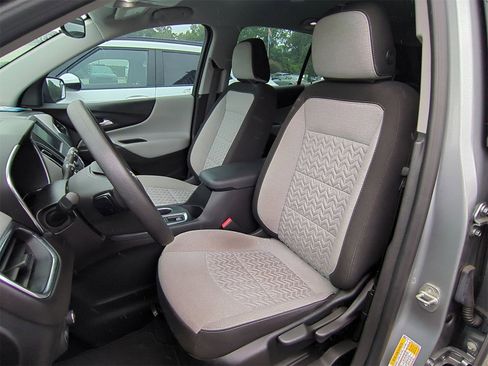 Certified 2023 Chevrolet Equinox LS image 11