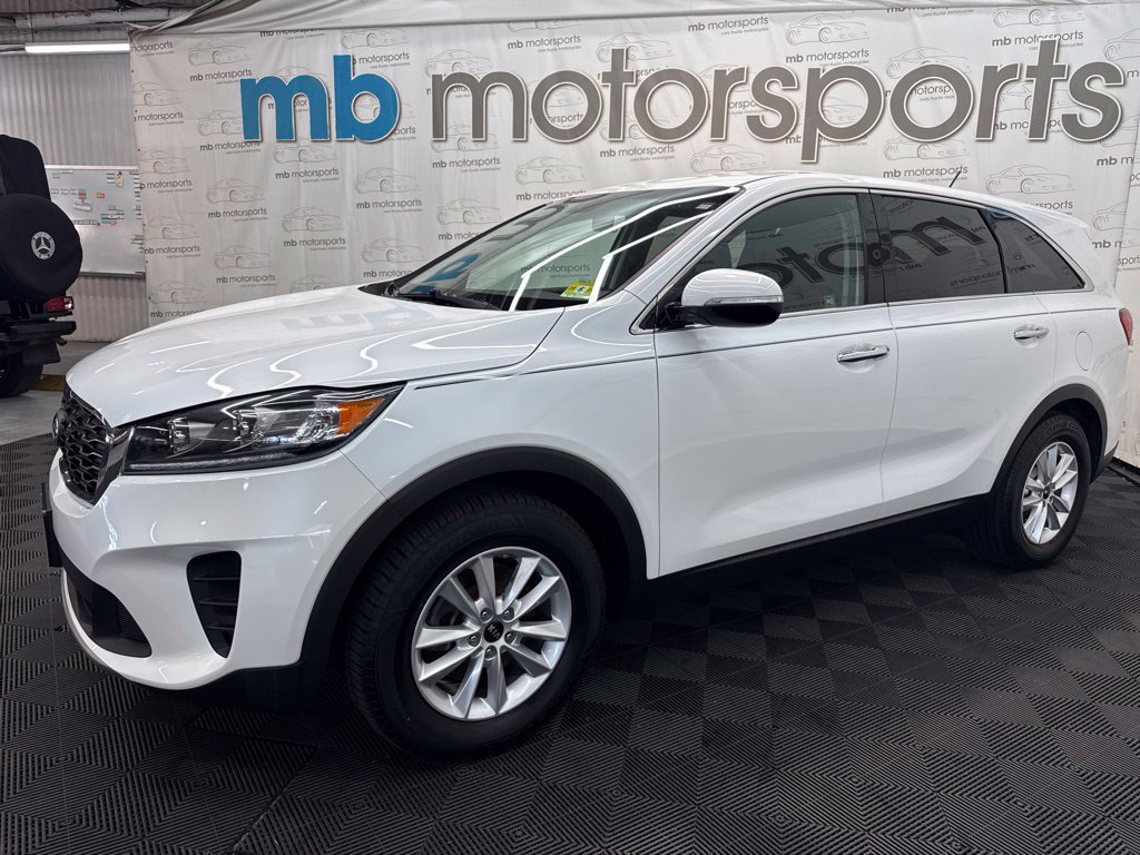 Used 2019 Kia Sorento FWD image 2