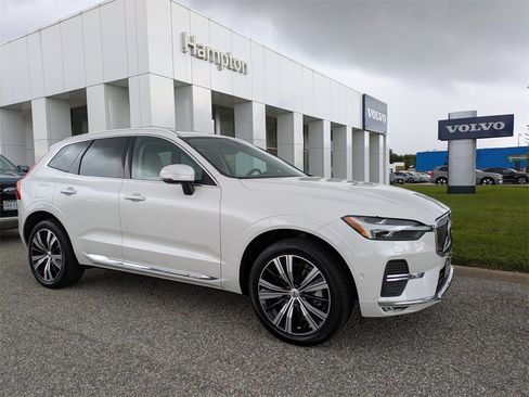 Certified 2022 Volvo XC60 B6 Inscription w/ Advanced Package image 2
