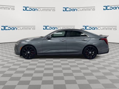 Used 2020 Cadillac CT4 Luxury w/ Sun And Sound Package RWD image 5