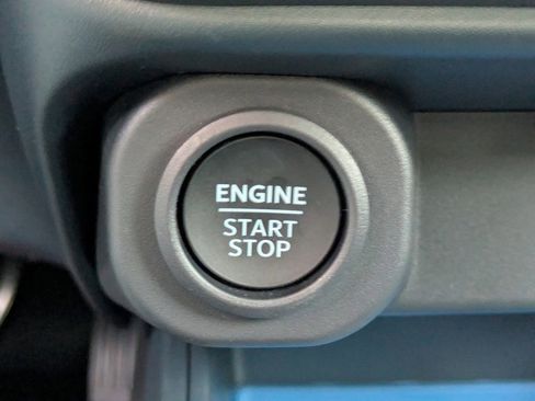 New 2025 Ford Maverick XLT image 29