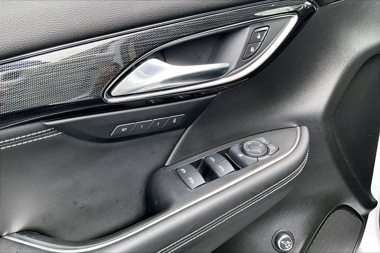 Used 2023 Buick Envision Essence w/ Technology Package I AWD/4WD image 35
