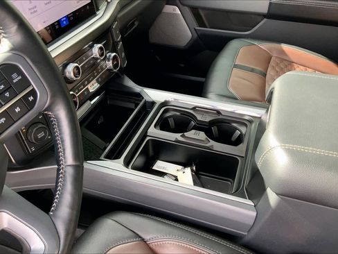 Used 2024 Ford F250 Lariat w/ Lariat Ultimate Package image 16