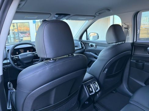 New 2026 Kia Sorento EX AWD/4WD image 23