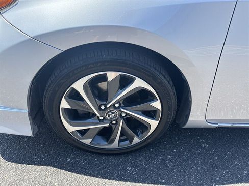 Used 2017 Toyota Corolla iM w/ Carpet Mat Package FWD image 7