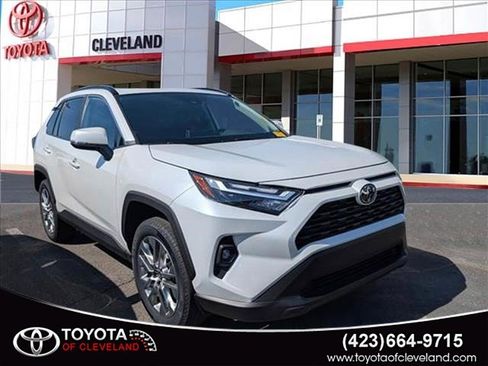 Used 2025 Toyota RAV4 XLE Premium image 1