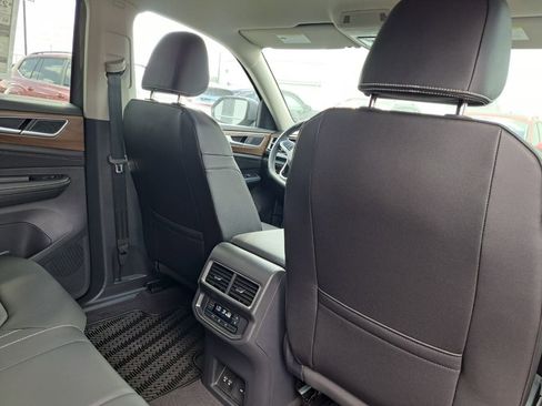 New 2026 Volkswagen Atlas SE image 21