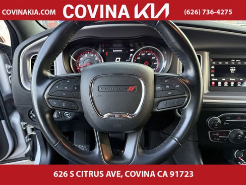 Used 2022 Dodge Charger SXT image 17