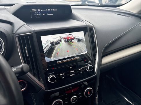 Used 2023 Subaru Forester Limited image 28