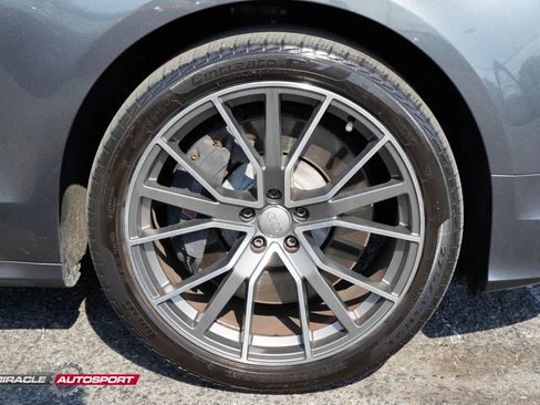 Used 2013 Audi S8 w/ Driver Assistance Pkg AWD/4WD image 10