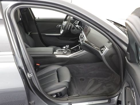 Used 2019 BMW 330i xDrive Sedan w/ Premium Package image 21