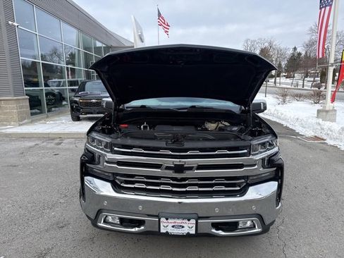 Used 2019 Chevrolet Silverado 1500 LTZ w/ LTZ Premium Package image 16
