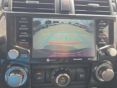 Used 2020 Toyota 4Runner TRD Off-Road AWD/4WD image 23
