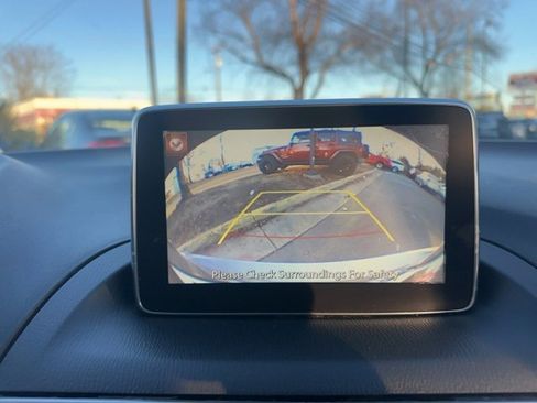 Used 2016 MAZDA MAZDA3 i Grand Touring image 15