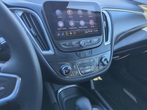 Used 2021 Chevrolet Malibu LT w/ Leather Package image 20