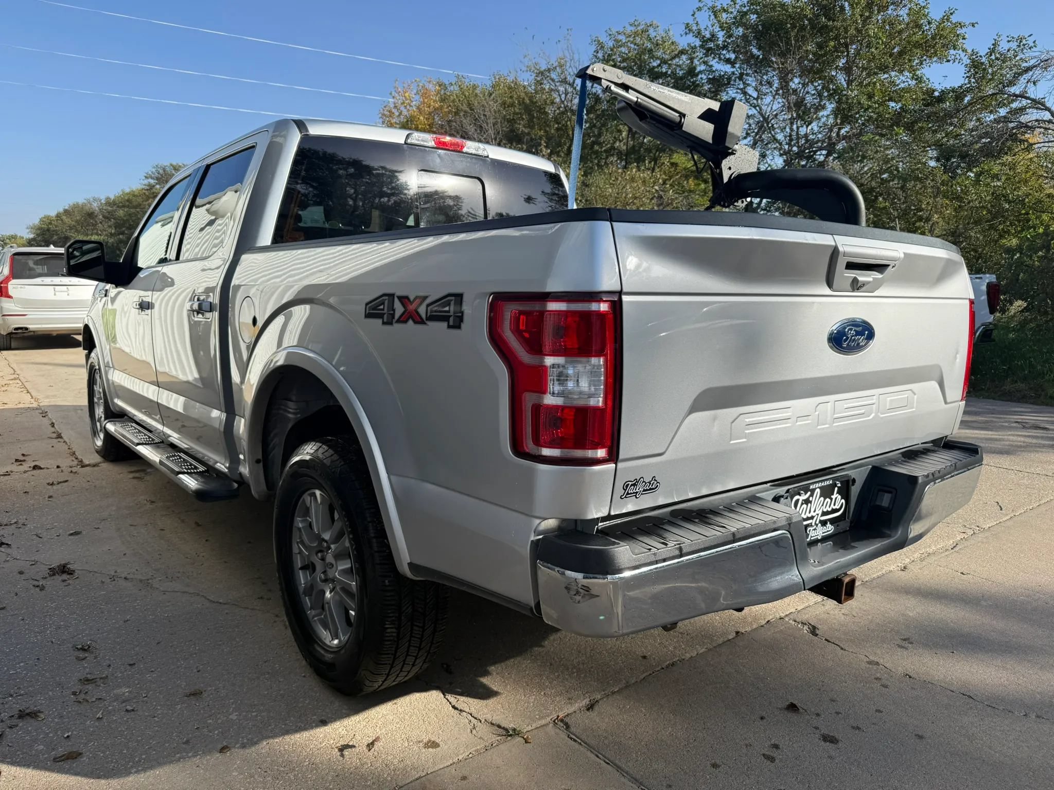Used 2019 Ford F150 Lariat AWD/4WD image 4