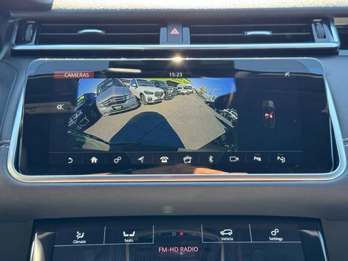 Used 2020 Land Rover Range Rover Velar R-Dynamic HSE image 21