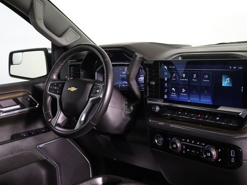 Used 2024 Chevrolet Silverado 1500 LT AWD/4WD image 20