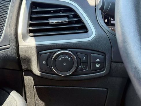 Used 2022 Ford Edge SEL w/ Convenience Package AWD/4WD image 22