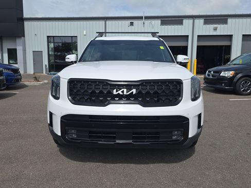 Used 2024 Kia Telluride SX X-Pro AWD/4WD image 3