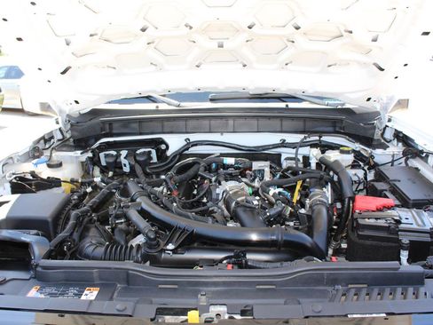 Used 2025 Ford Bronco Outer Banks AWD/4WD image 25