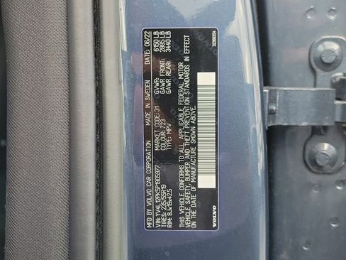 Used 2023 Volvo XC90 B5 Core image 33