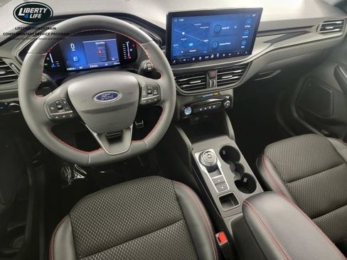 Used 2024 Ford Escape ST-Line w/ Tech Pack #1 AWD/4WD image 32