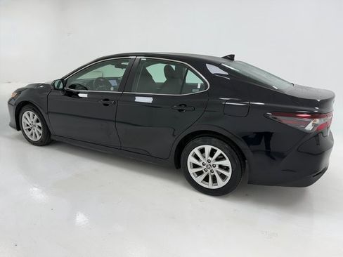 Used 2024 Toyota Camry LE image 37