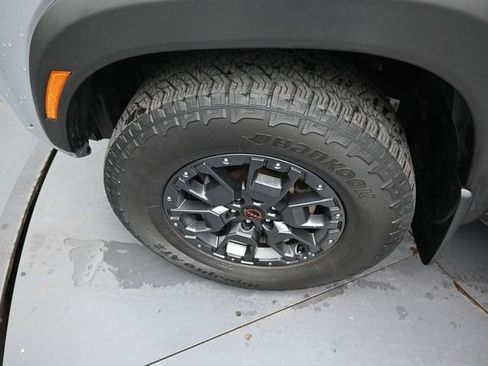 Used 2023 Nissan Frontier PRO-4X w/ Pro-4X Premium Package image 34