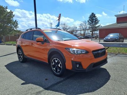Used 2020 Subaru Crosstrek 2.0i Premium w/ Moonroof Package 2
