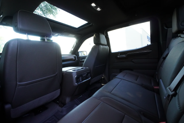 Used 2024 GMC Sierra 1500 Denali AWD/4WD image 25
