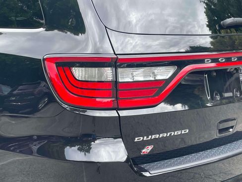 Used 2023 Dodge Durango GT AWD/4WD image 11