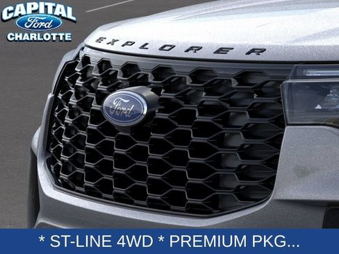 New 2026 Ford Explorer ST-Line w/ ST-Line Street Pack AWD/4WD image 18