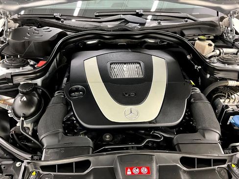 Used 2010 Mercedes-Benz E 350 Sedan image 31