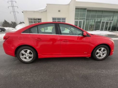 Used 2014 Chevrolet Cruze LT w/ RS Package image 10