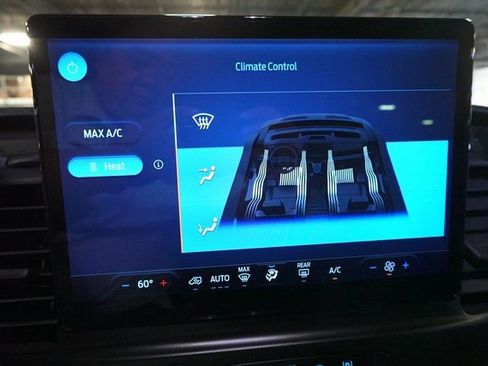 Used 2024 Ford E-Transit 148 High Roof image 23