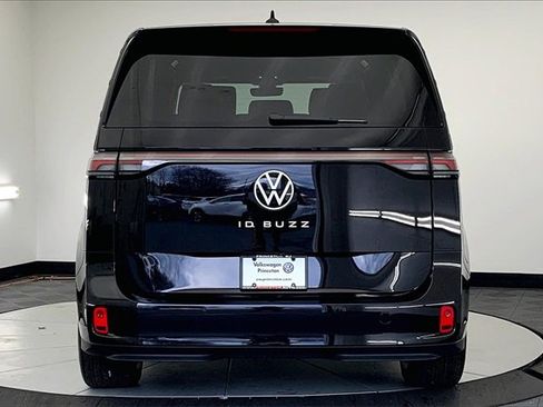 New 2025 Volkswagen ID. Buzz Pro S image 5