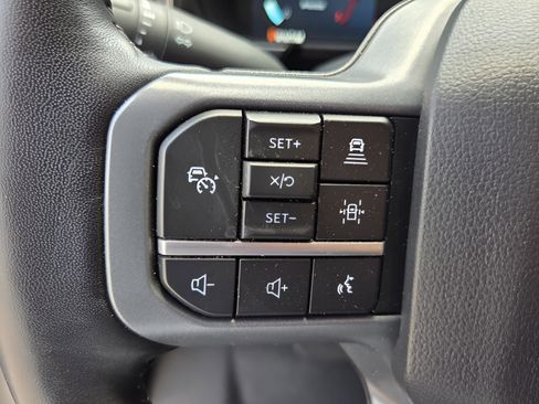 Used 2024 Ford F250 Lariat w/ Lariat Ultimate Package AWD/4WD image 24
