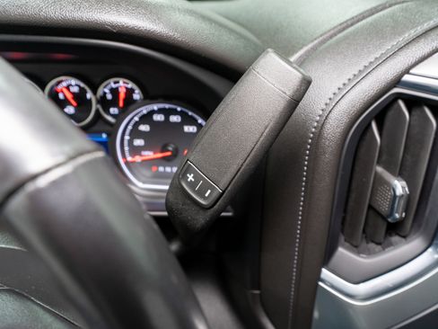 Used 2022 Chevrolet Silverado 1500 LT Trail Boss image 28