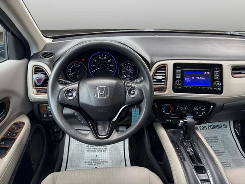 Used 2016 Honda HR-V LX image 23