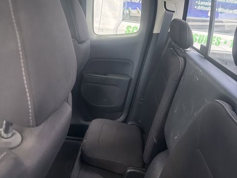 Used 2022 GMC Canyon Elevation w/ Trailering Package image 6